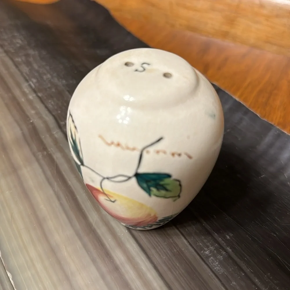 Antique Vintage Hand Painted Japanese Ceramic Peach Apple Salt Shaker